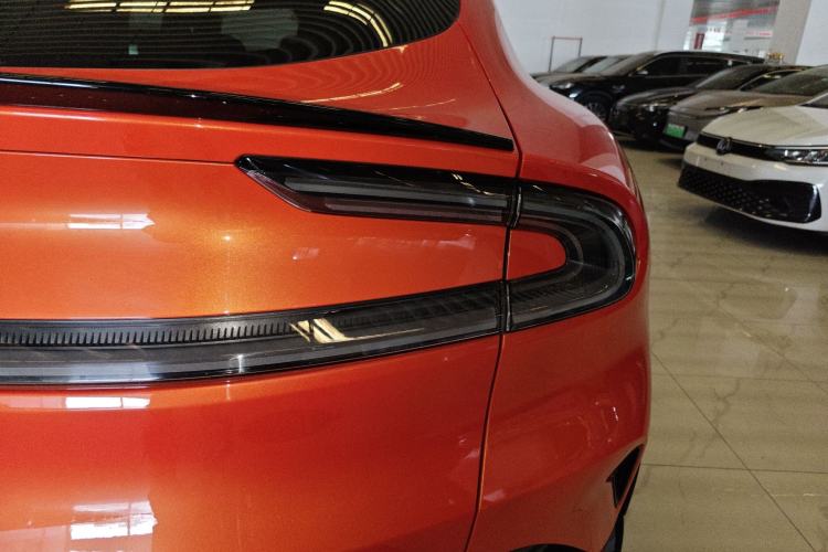 Used Xiaomi Auto YU7 2025 Ultra-Long Range High-Performance All-Wheel-Drive Max Edition
