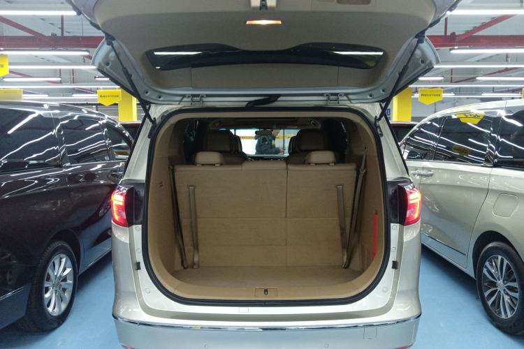 Used Buick GL8 2017 ES 28T Premium Version China V Standard
