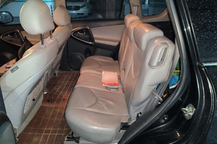 Used Toyota RAV4 2010 2.4L Automatic Deluxe Upgrade Edition Left Rear Seat