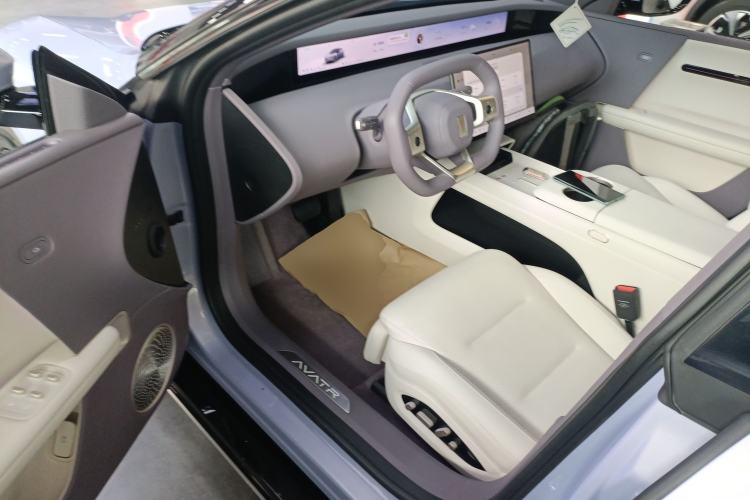 Used Avatr 06 2025 Pro Range-Extended Edition Driver Seat