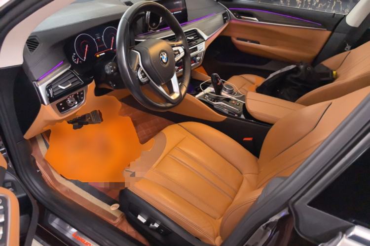 Used BMW 6 Series GT 2019 630i Luxury Design Package Left Front Seat