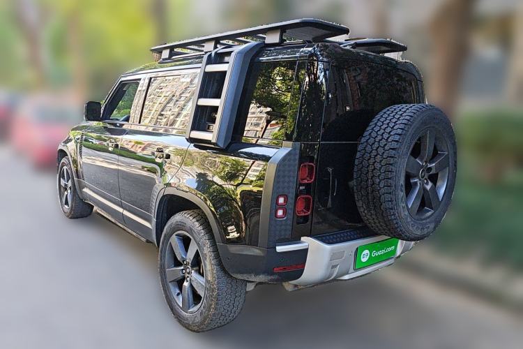 Used Land Rover Defender 2022 110 P400 Dark Edition