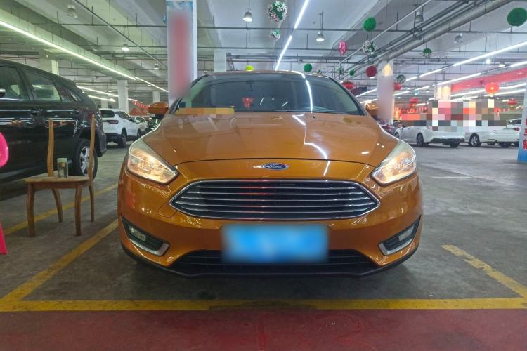 Used Ford Focus 2015 Hatchback 1.6L Automatic Fashion Edition Front