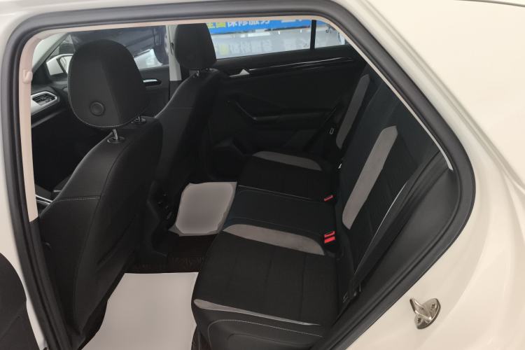 Used Volkswagen T-ROC 2022 280TSI DSG Two-Wheel Drive Elite PLUS Left Rear Seat