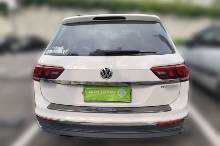 Used Volkswagen Tiguan L 2017 330TSI Automatic Two-Wheel Drive Luxury Edition Rear