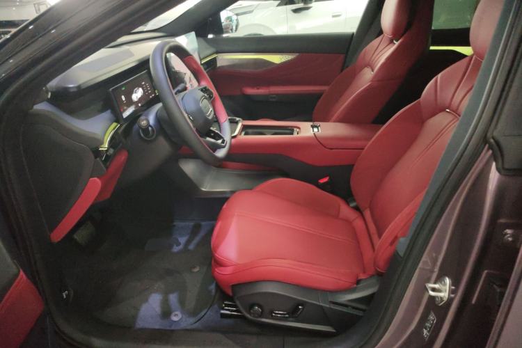 Used Lynk & Co 07 2026 Model 126 Long-Range Ultra H7 Left Front Seat