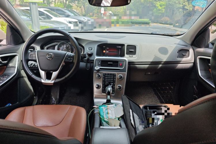 Used Volvo S60 2018 S60L T4 Smart & Ambitious Edition