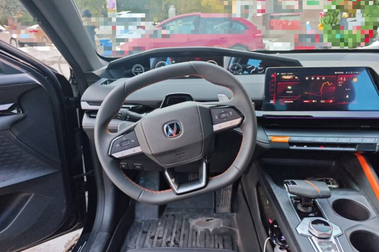 Used CHANGAN UNI-V 2022 1.5T Prestige Version