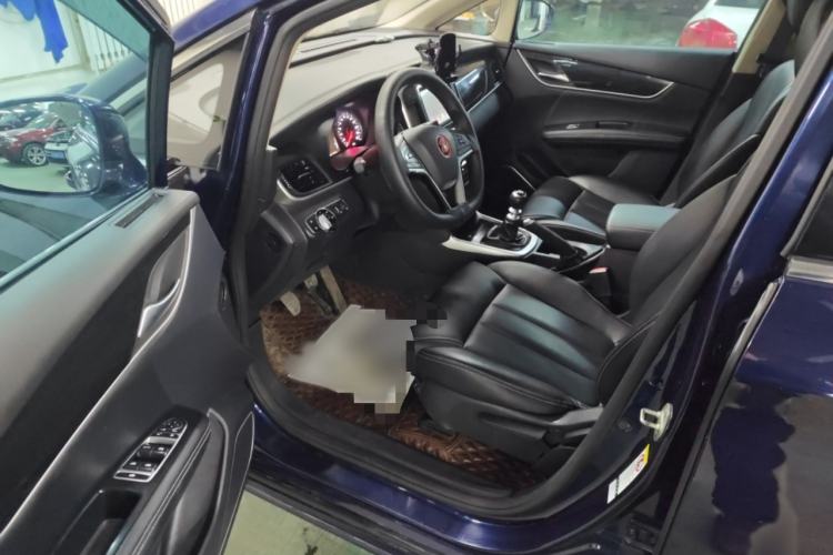 Used BYD Song MAX 2017 1.5T Manual Smart Connect Luxury 7-Seater