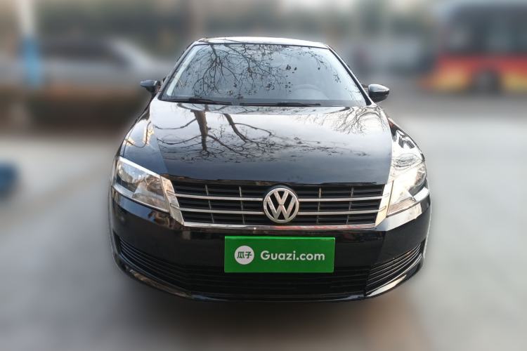 Used Volkswagen Lavida 2013 Revised Classic 1.6L Manual Fashion Edition
