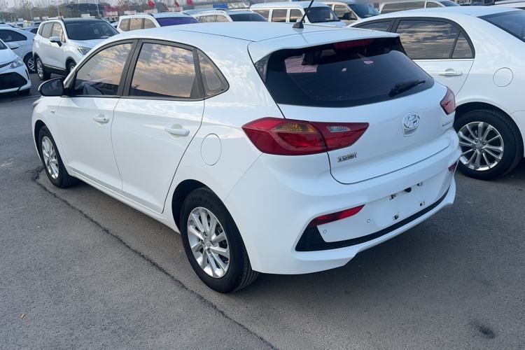 Used Hyundai Verna RV 2017 1.4L Automatic Cool Edition GLS China V Emission Standard
