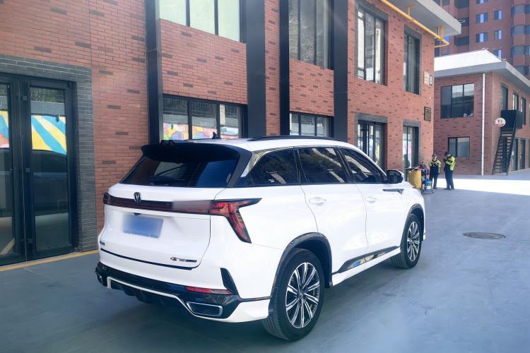 Used CHANGAN CS75 PLUS 2023 3rd Generation 1.5T Automatic Prestige Model Exterior 5