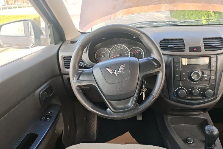 Used Wuling Hongguang 2020 1.2L S Base Model China VI LSI