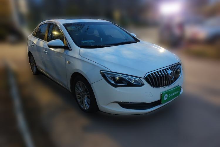 Used Buick GT 2017 15N Automatic Elite Version Front Right 45 Deg