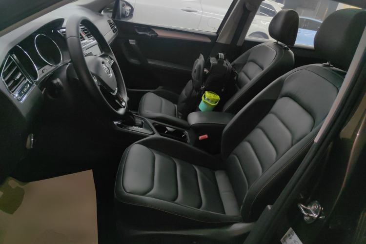 Used Volkswagen Tiguan L 2017 330TSI Automatic Two-Wheel Drive Luxury Edition