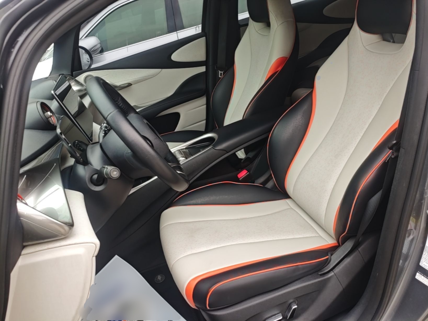 BYD Dolphin 2021 405 km Fashion Edition — снимка 17