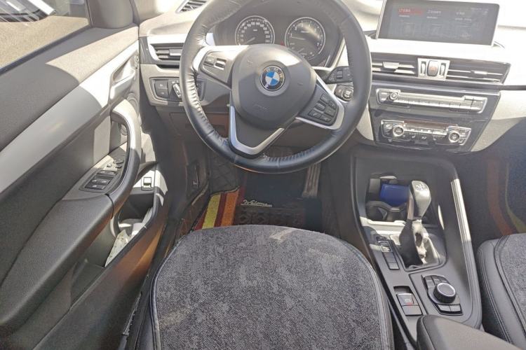 Used BMW X1 2019 sDrive20Li Leading Model
