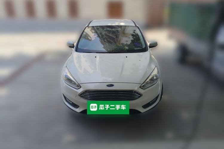 Used Ford Focus 2015 Sedan 1.6L Manual Comfort Model
