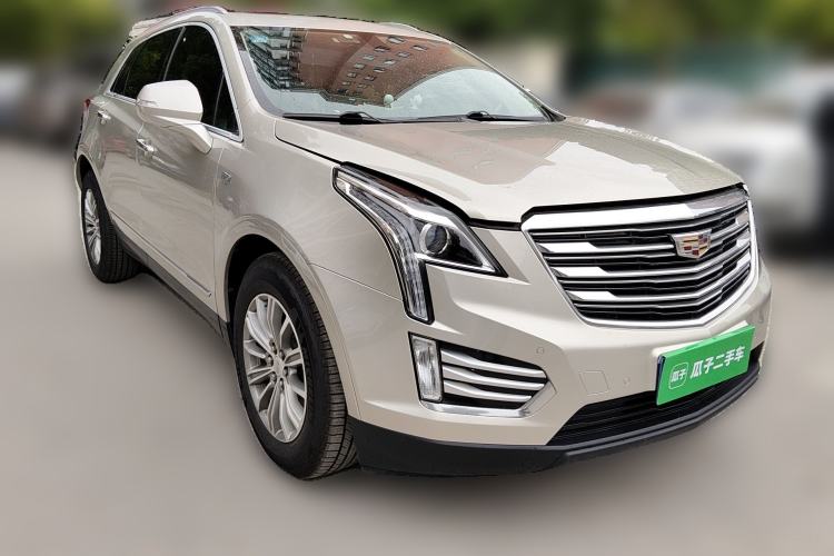 Used Cadillac XT5 2016 25T Luxury Model Front Right 45 Deg
