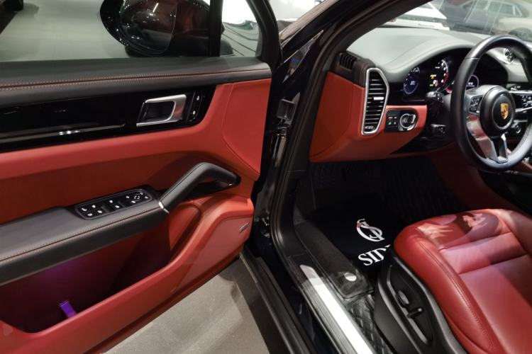 Used Porsche Cayenne E-Hybrid 2021 Cayenne E-Hybrid 2.0T
