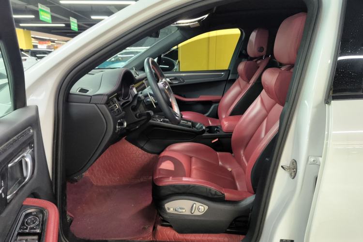 Used Porsche Macan 2023 Macan 2.0T
