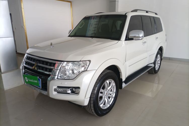 Used Mitsubishi Pajero 2019 V97 3.8L 5-Door GLS Middle East Edition