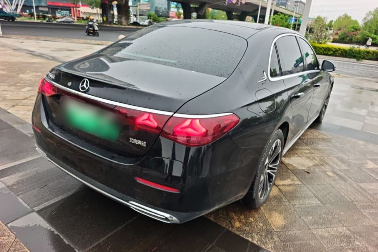Used Mercedes-Benz E-Class New Energy 2024 E 350 e L Plug-in Hybrid Sedan Rear Right 45 Deg