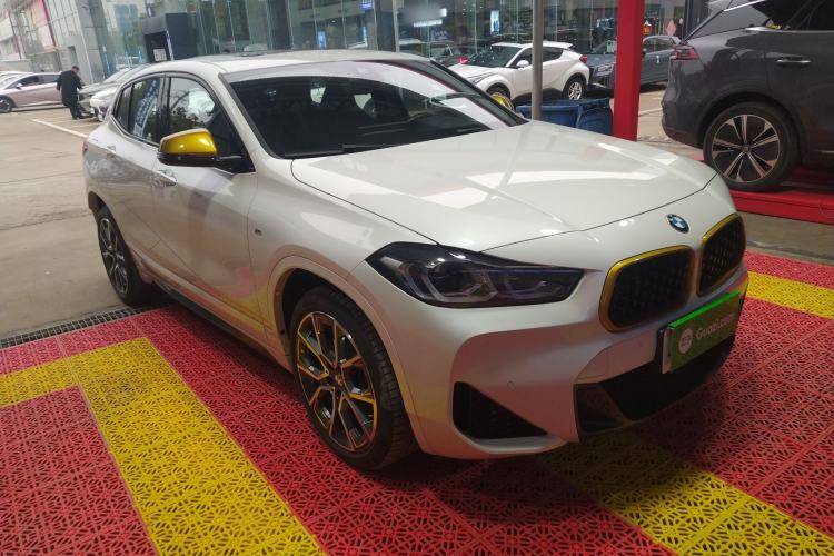Used BMW X2 2023 xDrive 25i Shining Edition
