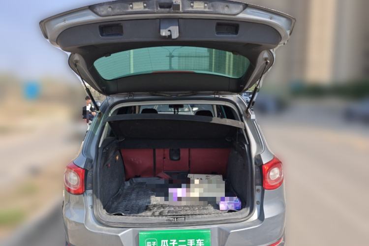 Used Volkswagen Tiguan 2010 2.0 TSI Automatic All-Wheel Drive Flagship Edition Trunk