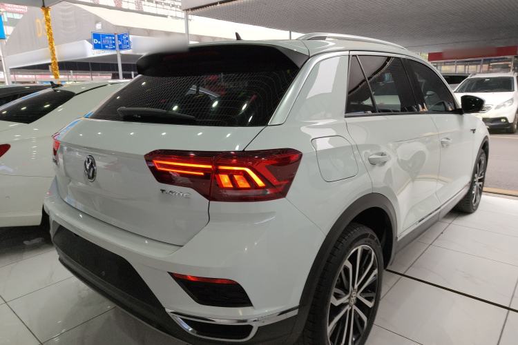 Used Volkswagen T-ROC 2018 280TSI DSG Four-Wheel Drive Comfort Version China V Standard
