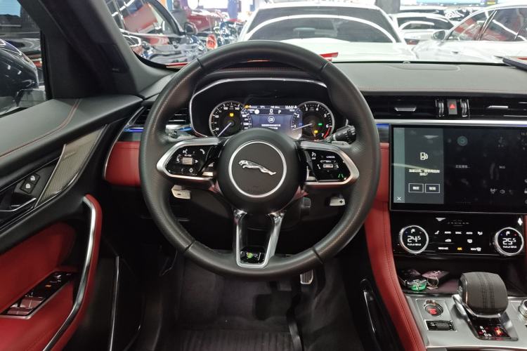 Used Jaguar F-PACE 2023 P250 R-Dynamic BLACK