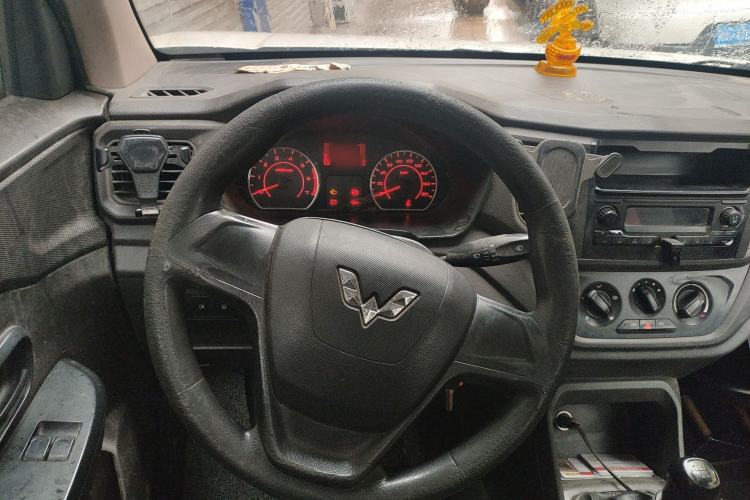 Used Wuling Hongguang V 2021 1.5L Jingqu Version LAR

