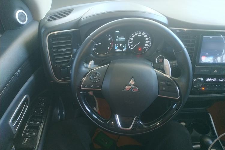 Used Mitsubishi Outlander 2018 2.4L 4x4 Elite Edition 5 Seats
