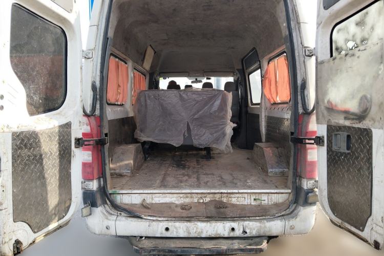 Used Foton Toano 2022 2.0T Manual Jixiang Multi-Function Long-Wheelbase Mid-Roof Single-Tire Rear 7/9-Seater 4F20TC3
