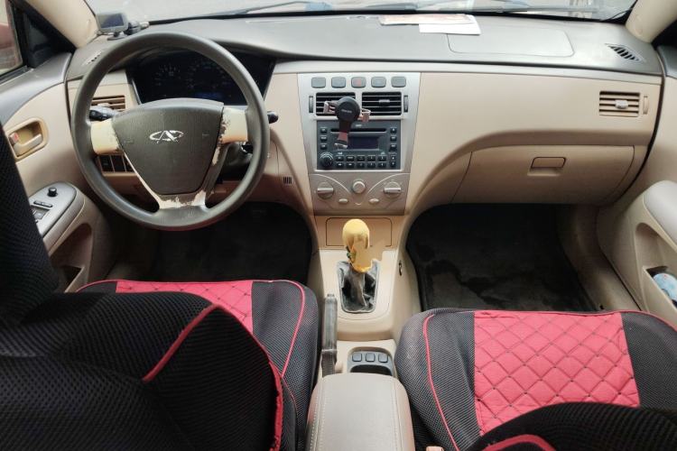 Used Chery A5 2007 1.6L Manual Comfort Version Center Console