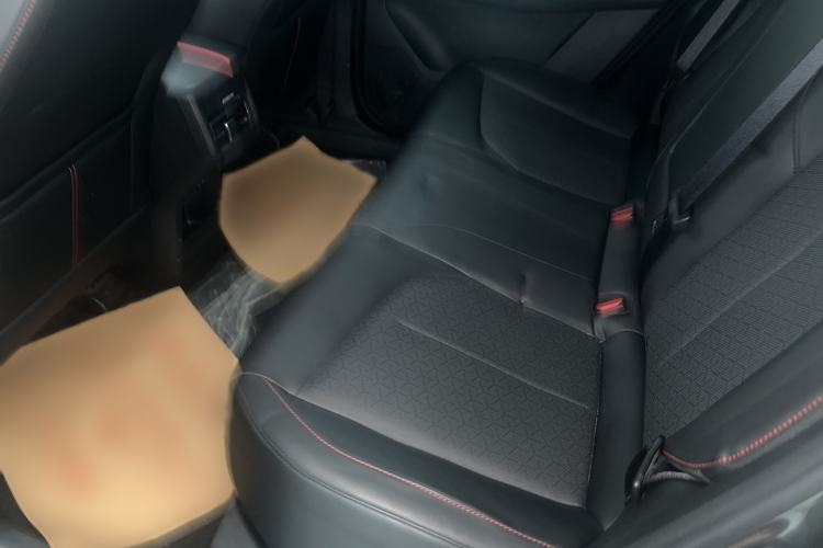 Used CHANGAN OSHAN Z6 2022 Blue Whale 1.5T DCT Smart Edition
