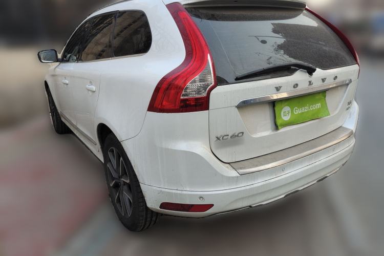 Used Volvo XC60 2017 T5 AWD Smart Range Edition Rear Left 45 Deg