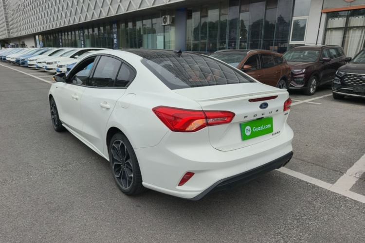 Used Ford Focus 2021 Sedan EcoBoost 180 Automatic ST Line
