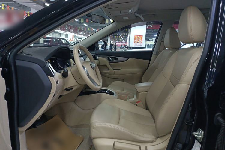 Used Nissan X-Trail 2014 2.0L CVT Comfort Edition 2WD
