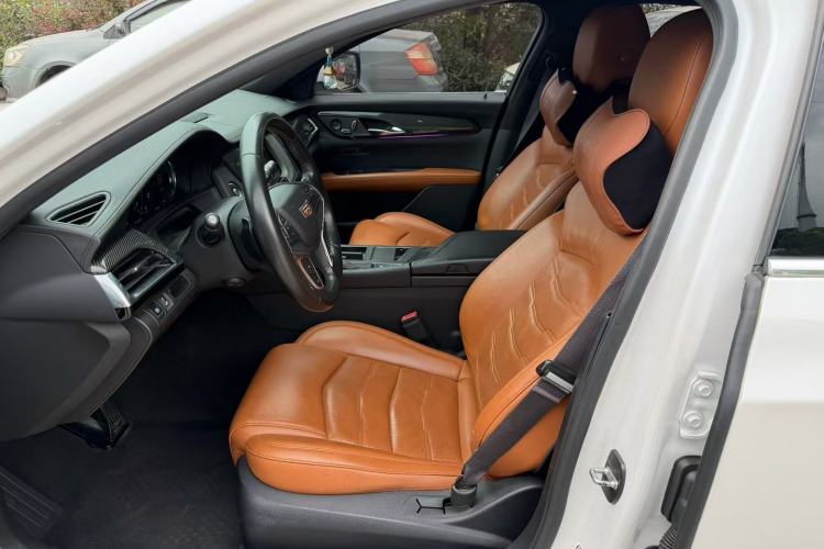 Used Cadillac CT6 2016 28T Leading Model Interior 2