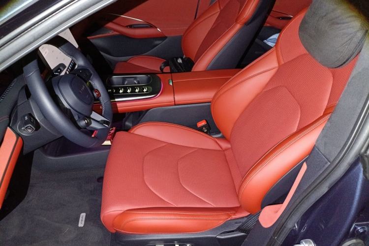 Used Xiaomi Auto SU7 2024 Four-Wheel-Drive Max Founder's Edition