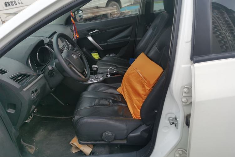 Used MG 5 2014 1.5T Automatic Luxury Model