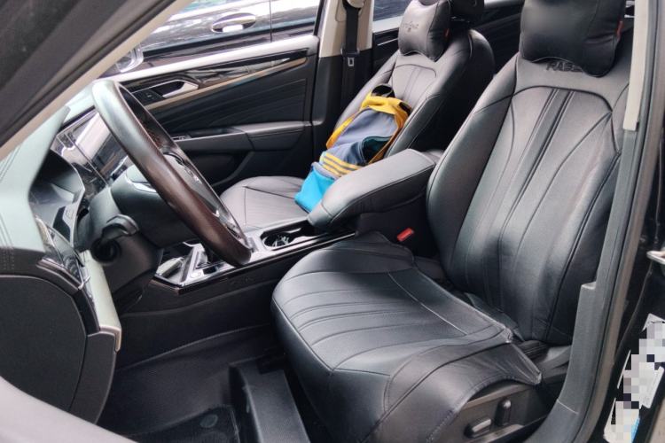 Used Volkswagen Passat 2019 280TSI Business Edition China VI Left Front Seat