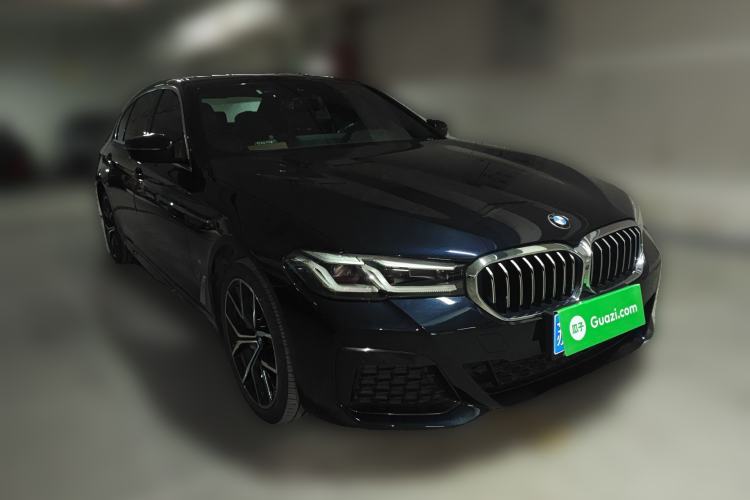 Used BMW 5 Series 2021 530Li Luxury Edition M Sport Package Front Right 45 Deg