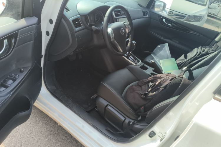 Used Nissan Tiida 2023 1.6L CVT Smart Drive Version Driver Seat