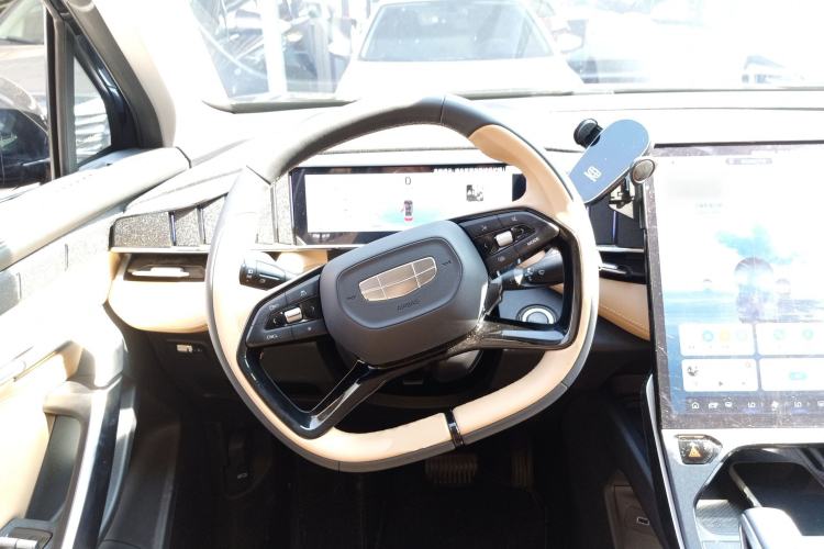 Used Geely Auto FX11 2024 1.5TD DCT Prestige Edition Steering Wheel