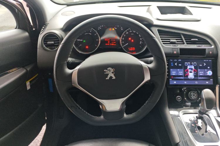 Used Peugeot 3008 2015 1.6THP Automatic Trend Edition Steering Wheel