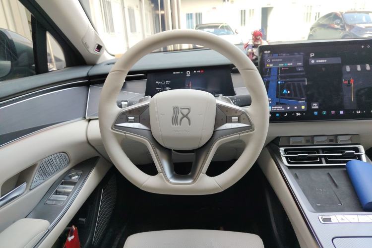 Used BYD Han L 2025 EV 701 km LiDAR Flagship Edition
