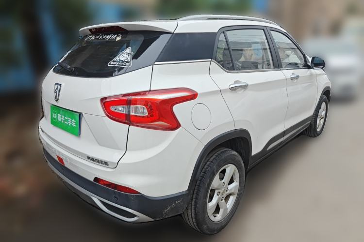 Used Baojun 510 2017 1.5L Manual Fashion Model
