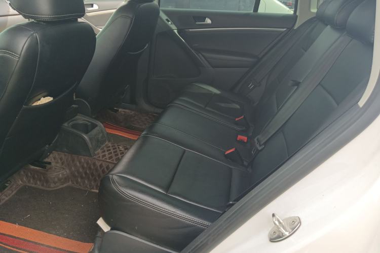 Used Volkswagen Tiguan 2015 1.4TSI Manual Two-Wheel Drive BlueMotion Edition
